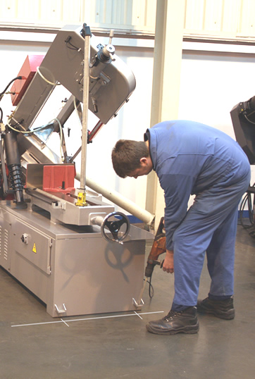 Commissioning Bandsaws, Circular saws and Steelworkers.